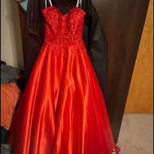 Angela and Allison strapless ballgown